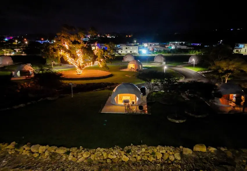 Santa Fe Bubble Glamping
